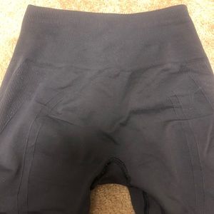 Lululemon leggings flow and go